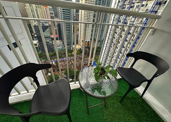 Stonewood In Jazz Residences Makati 2x Bigger Unit Apartment *