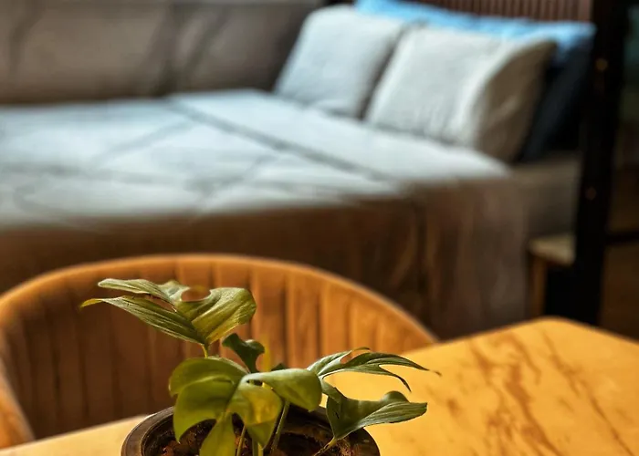 Stonewood In Jazz Residences Makati 2x Bigger Unit Apartment